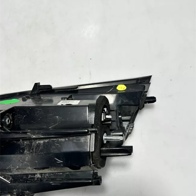 Fanale posteriore parte esterno destro