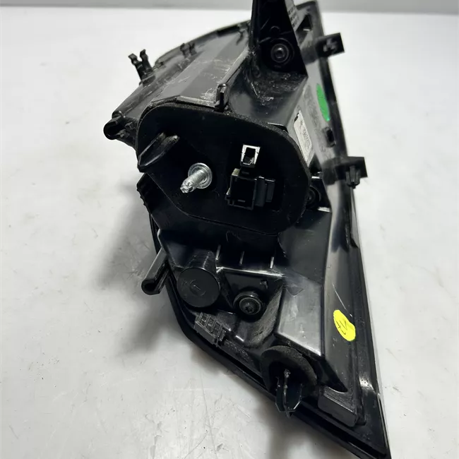 Fanale posteriore parte esterno destro