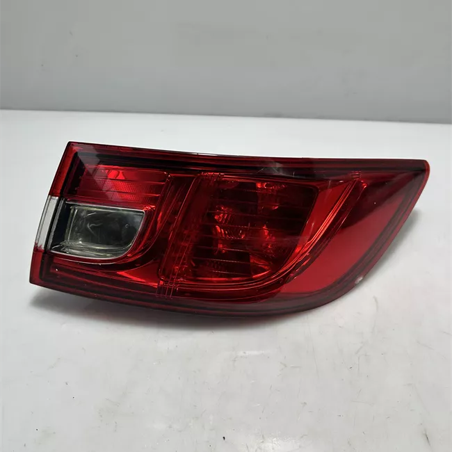 Fanale posteriore parte esterno destro