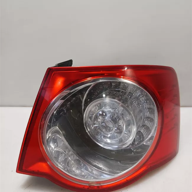 Fanale posteriore parte esterno destro