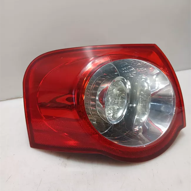 Fanale posteriore parte esterno sinistro