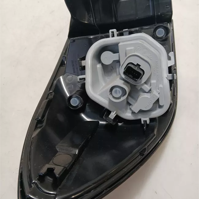 Fanale posteriore parte esterno destro