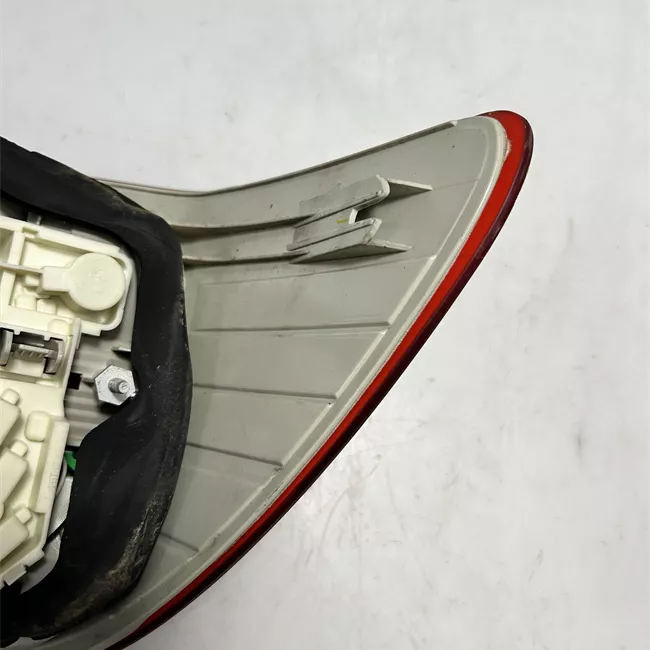 Fanale posteriore parte esterno destro