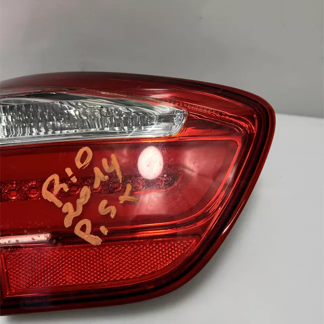 Fanale posteriore parte interno sinistro Led