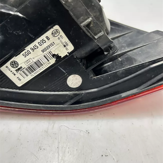 Fanale posteriore parte esterno sinistro