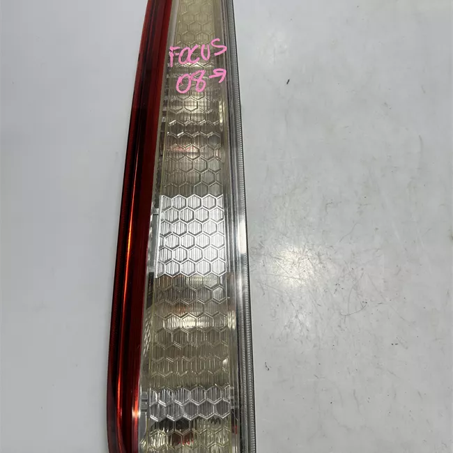 Fanale posteriore sinistro