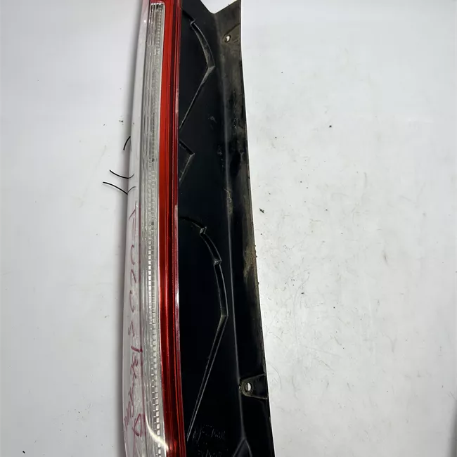 Fanale posteriore sinistro