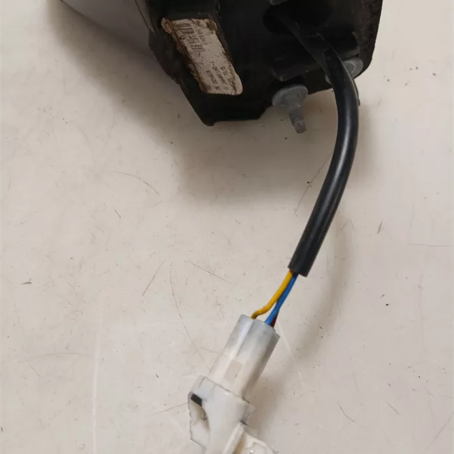 Retrovisore esterno regolazione elettrica sinistro Nero