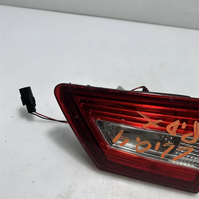 Fanale posteriore parte interno destro