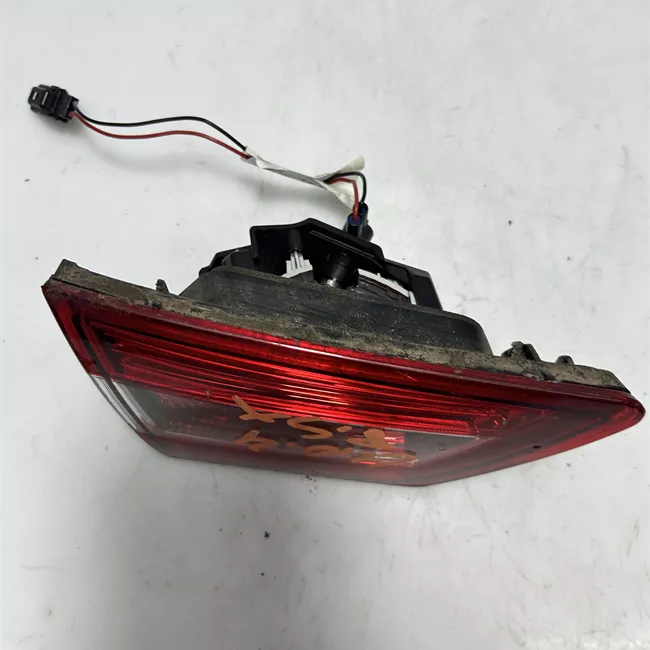 Fanale posteriore parte interno sinistro