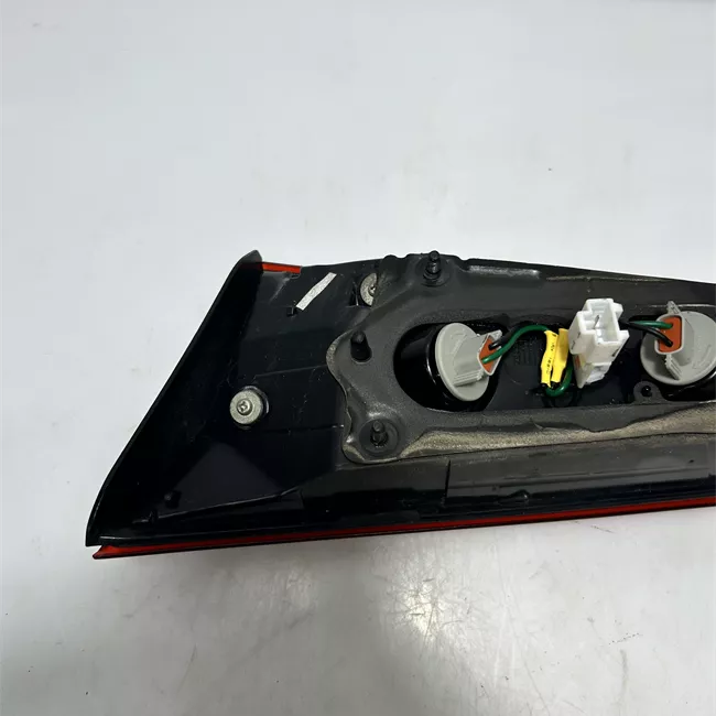 Fanale posteriore parte interno sinistro