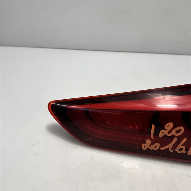 Fanale posteriore parte interno destro