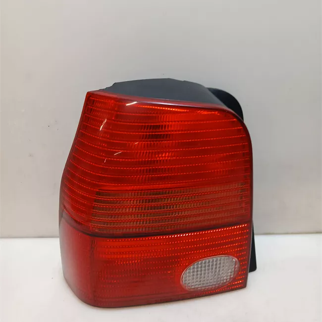 Fanale posteriore sinistro