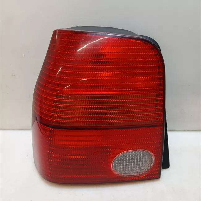 Fanale posteriore sinistro