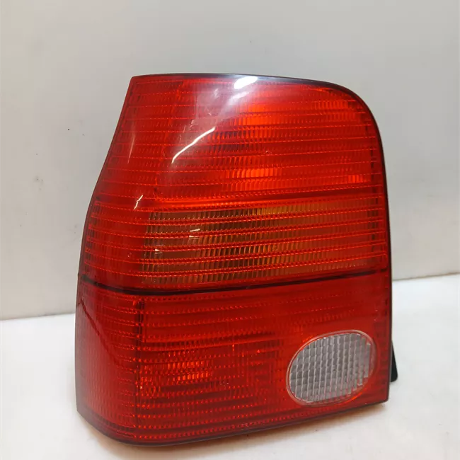 Fanale posteriore sinistro