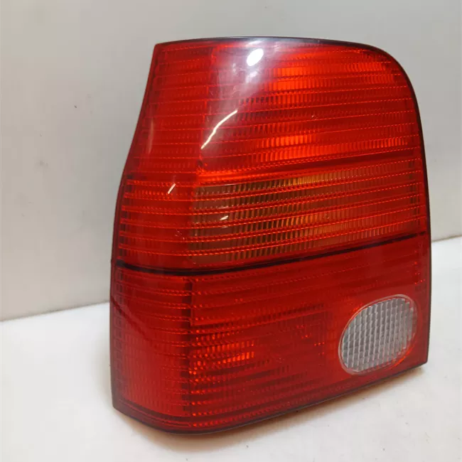 Fanale posteriore sinistro