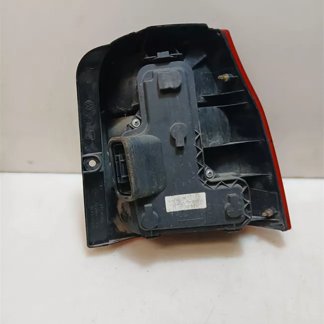 Fanale posteriore sinistro