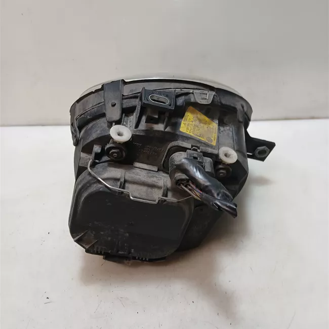 Proiettore con regolatore altezza sinistro