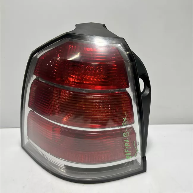 Fanale posteriore sinistro