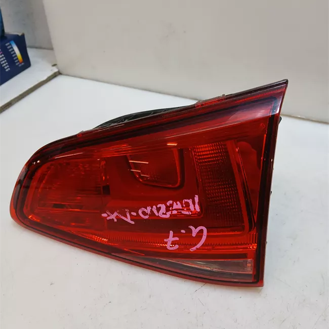 Fanale posteriore parte interno destro