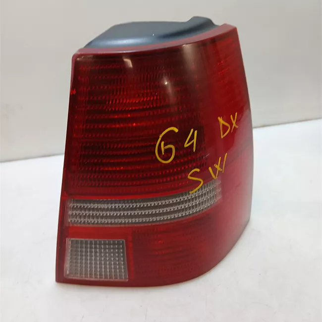 Fanale posteriore destro bianco