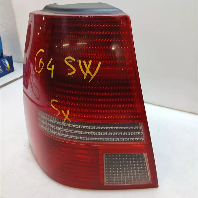 Fanale posteriore sinistro bianco