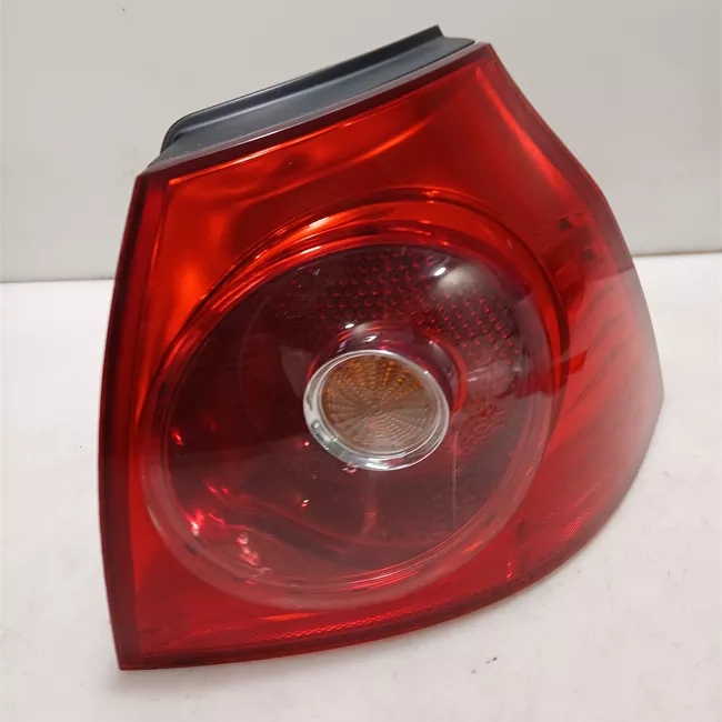 Fanale posteriore parte esterno destro