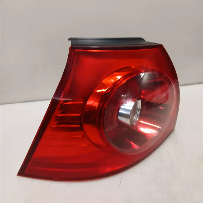 Fanale posteriore parte esterno sinistro