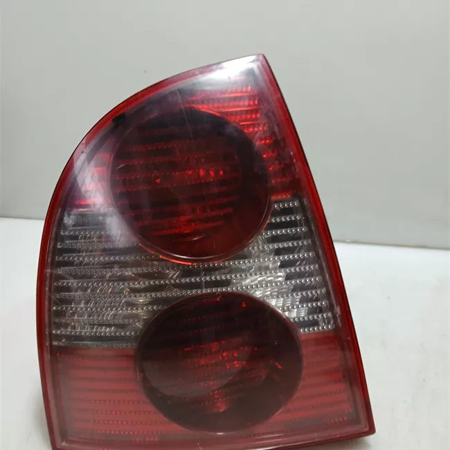 Fanale posteriore parte esterno sinistro