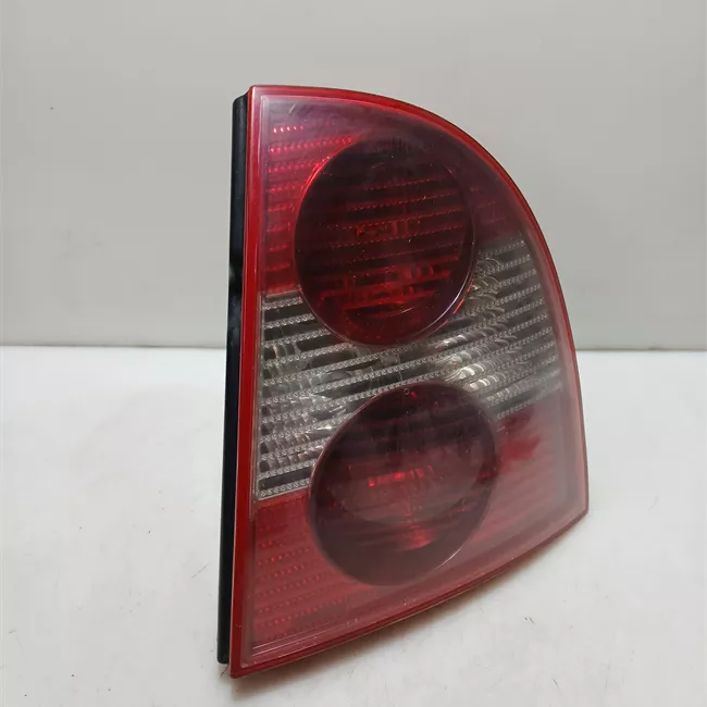 Fanale posteriore parte esterno destro