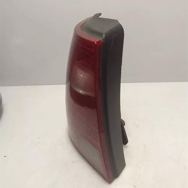 Fanale posteriore sinistro rosso