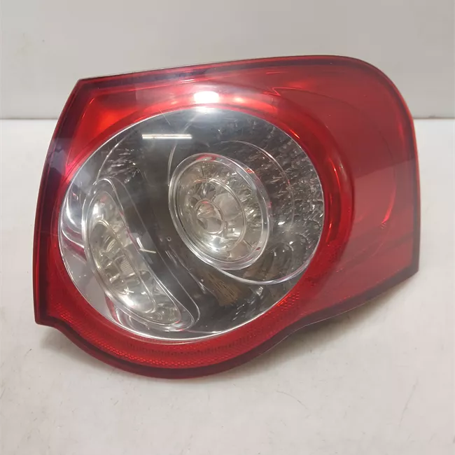 Fanale posteriore parte esterno destro