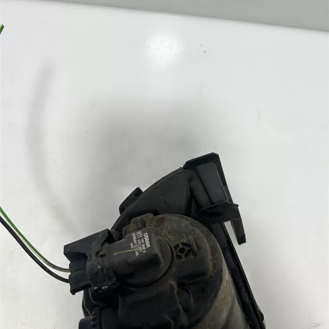 Proiettore fendinebbia sinistro