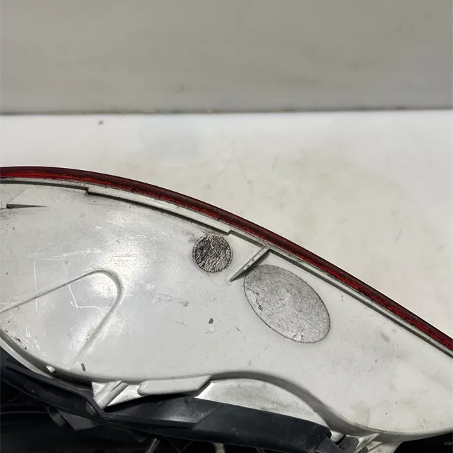 Fanale posteriore sinistro