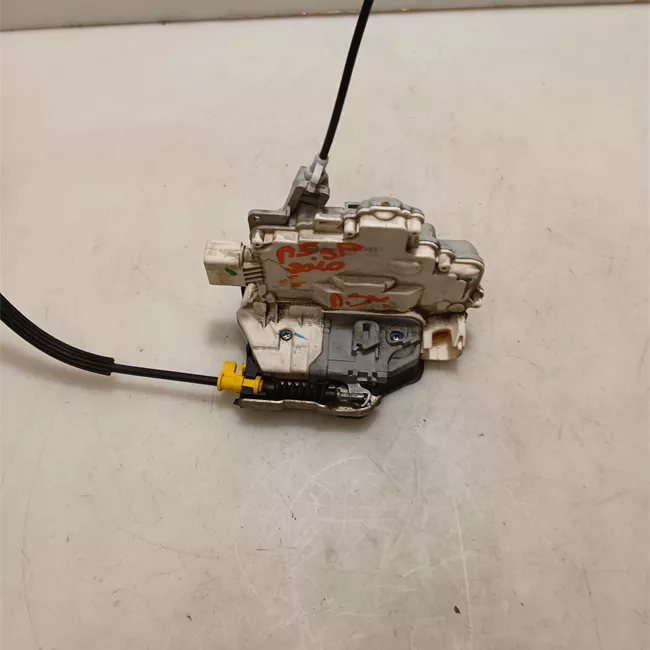 Serratura porta anteriore sinistra