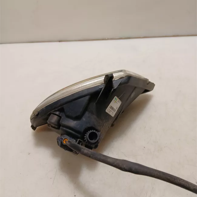 Proiettore fendinebbia destro