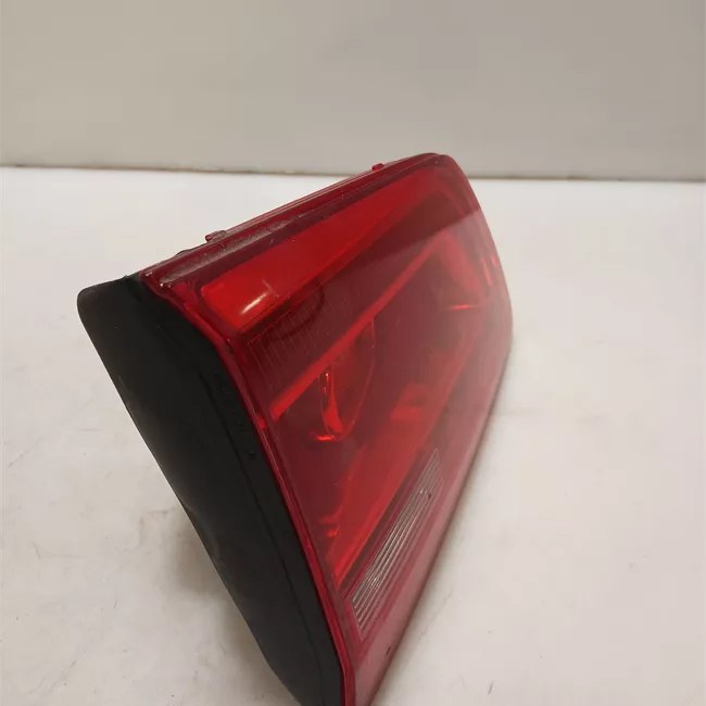 Fanale posteriore parte interno sinistro