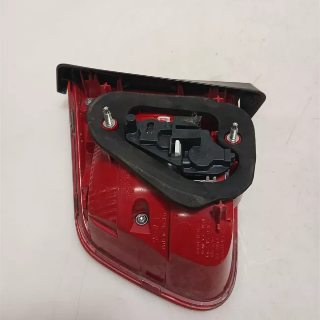 Fanale posteriore parte interno sinistro