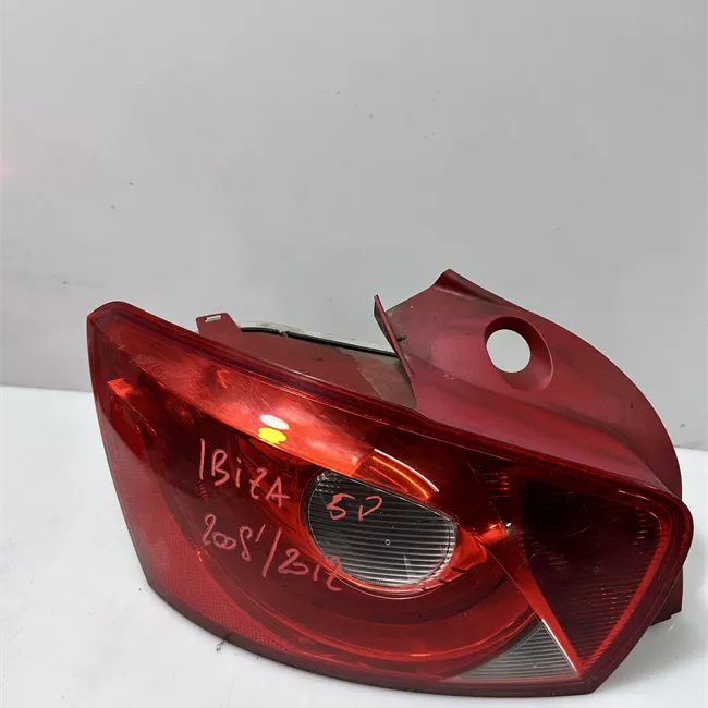 Fanale posteriore sinistro