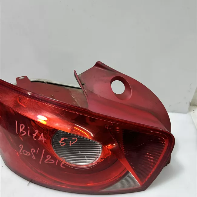 Fanale posteriore sinistro