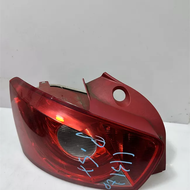 Fanale posteriore sinistro