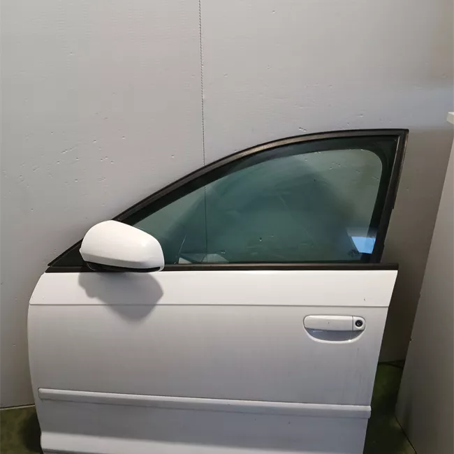 Porta anteriore sinistra