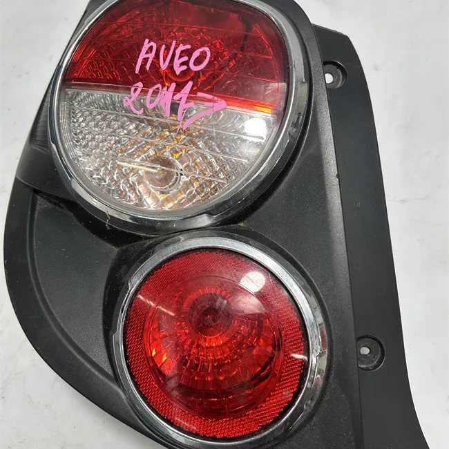 Fanale posteriore sinistro