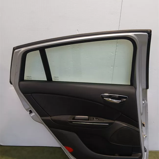 Porta posteriore sinistra