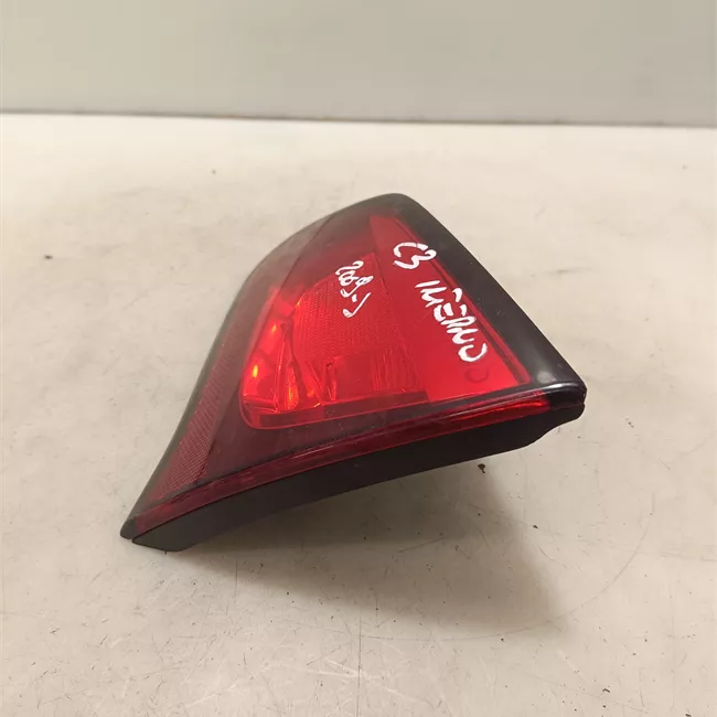 Fanale posteriore parte interno destro