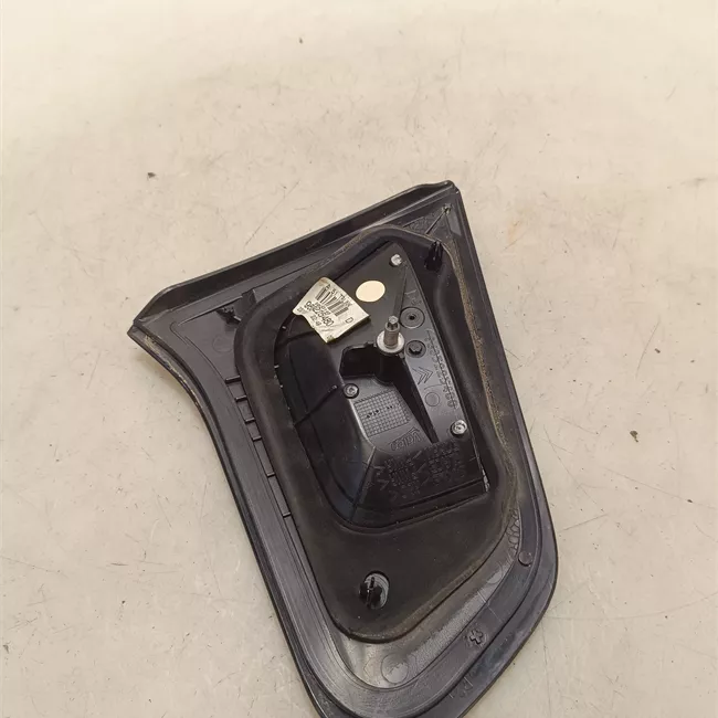 Fanale posteriore parte interno destro