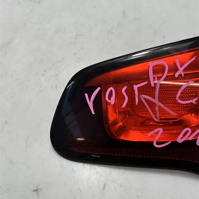 Fanale posteriore parte interno destro