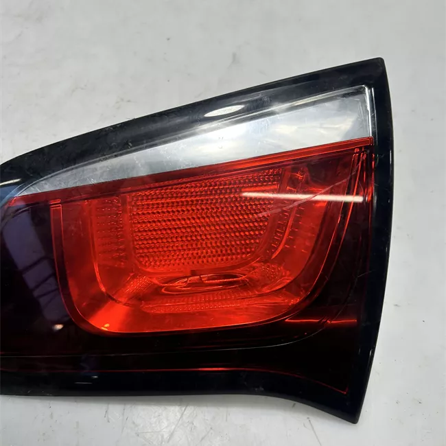 Fanale posteriore parte interno destro