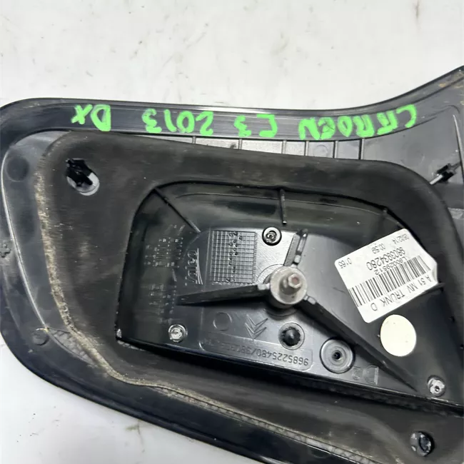 Fanale posteriore parte interno destro