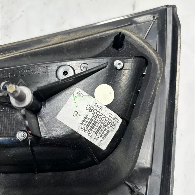 Fanale posteriore parte interno sinistro